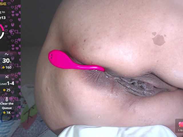 HotMilfSquirt