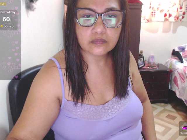 HotMilfSquirt