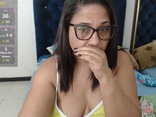 HotMilfSquirt