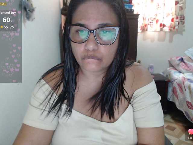 HotMilfSquirt
