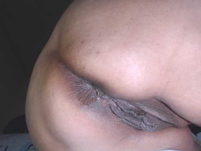 HotMilfSquirt