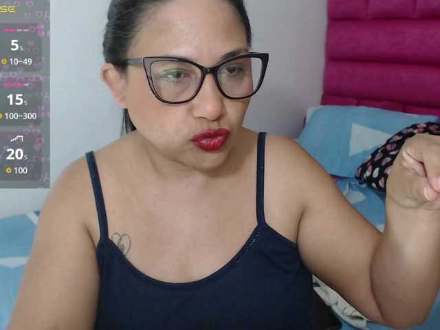 HotMilfSquirt