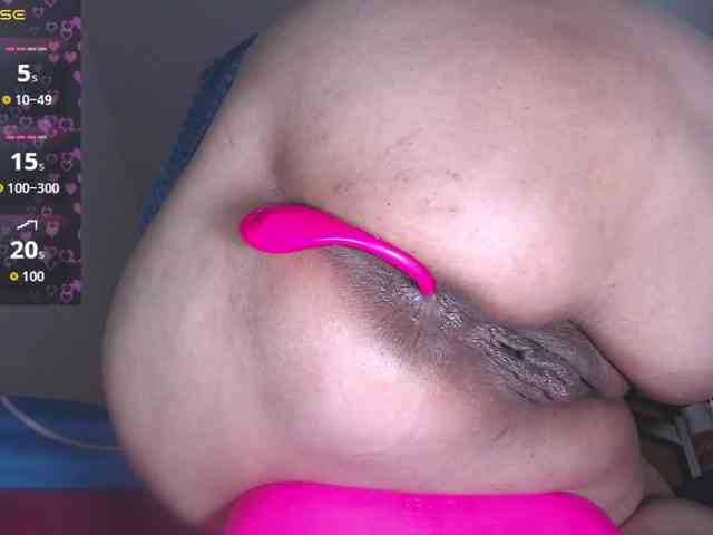 HotMilfSquirt