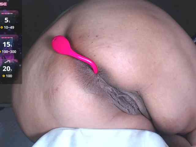 HotMilfSquirt