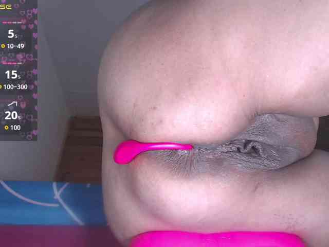 HotMilfSquirt
