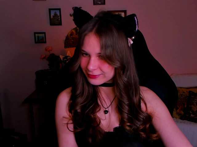 LanaSensitive live cam