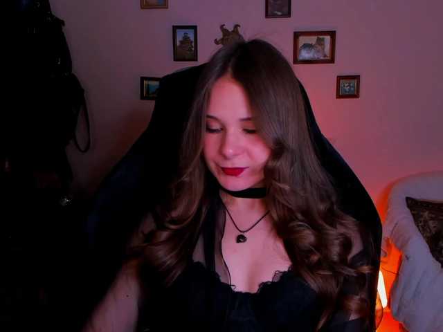 LanaSensitive live cam on BongaCams