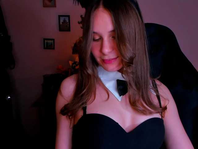 LanaSensitive live cam on BongaCams