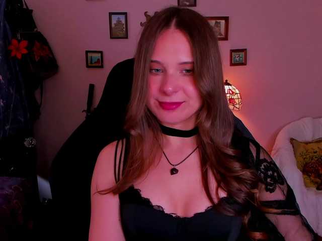 LanaSensitive live cam on BongaCams