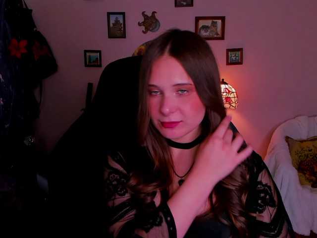 LanaSensitive live cam on BongaCams