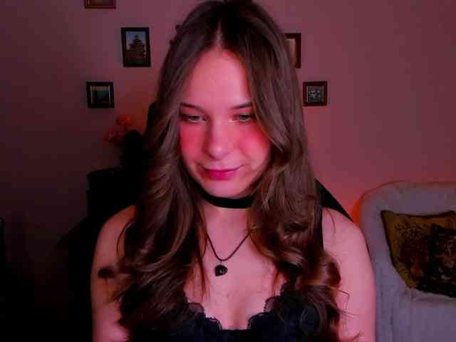 Model: LanaSensitive