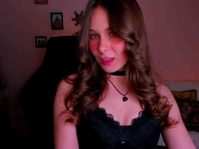 LanaSensitive webcam