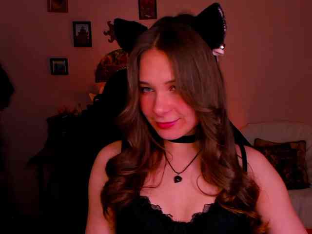 LanaSensitive webcam