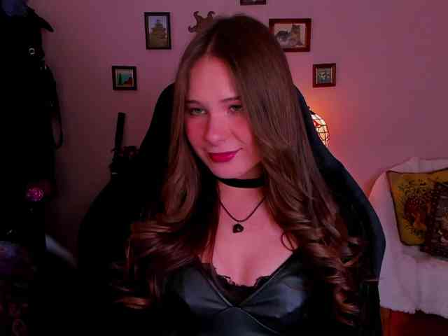Model: LanaSensitive
