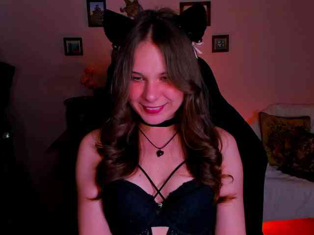 LanaSensitive webcam