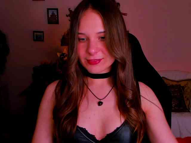 LanaSensitive webcam