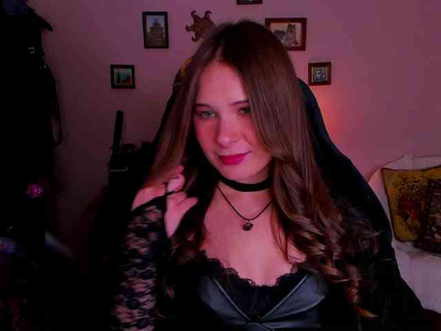 Model: LanaSensitive
