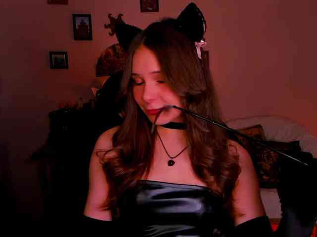 Model: LanaSensitive