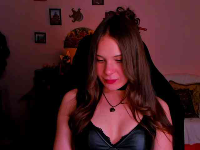 LanaSensitive webcam