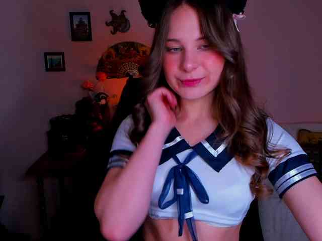 LanaSensitive webcam