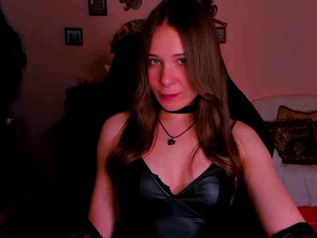 LanaSensitive webcam