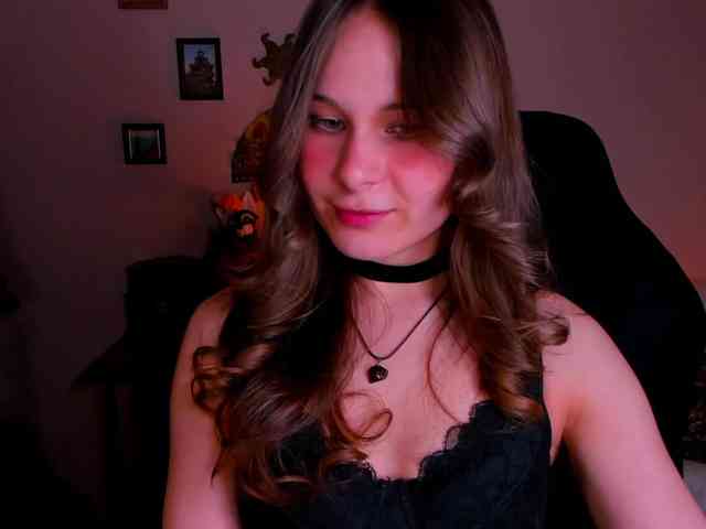 LanaSensitive webcam