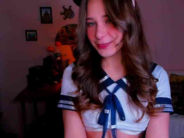 LanaSensitive webcam