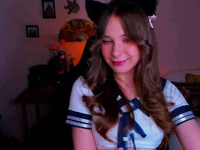 LanaSensitive webcam