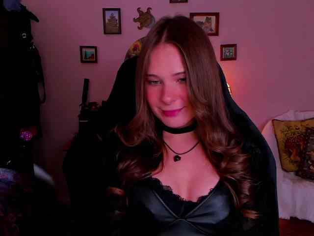Model: LanaSensitive