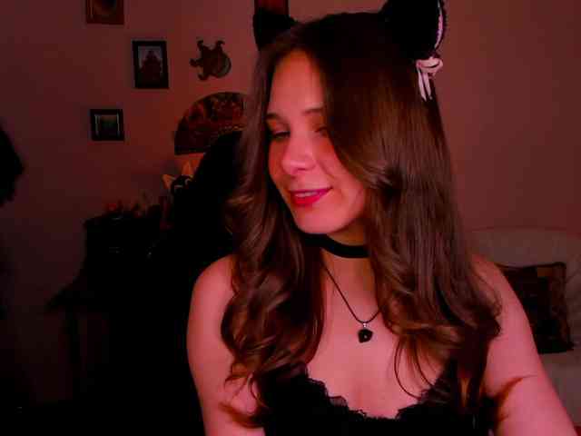 LanaSensitive webcam