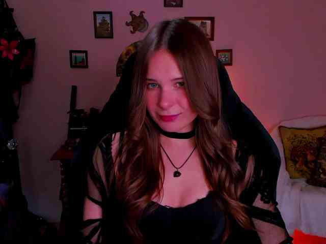 Model: LanaSensitive