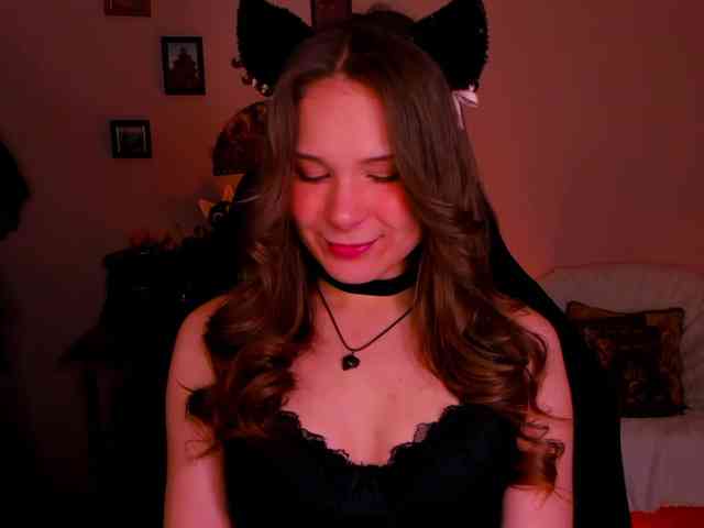 LanaSensitive webcam