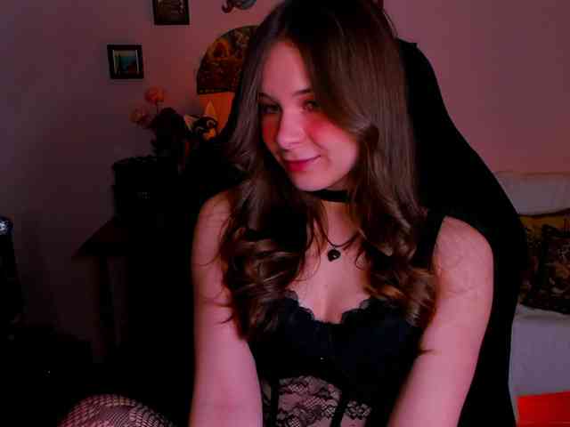 Model: LanaSensitive