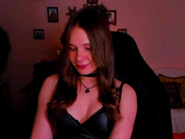 LanaSensitive webcam