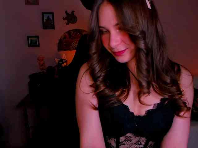 LanaSensitive webcam