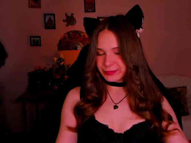 LanaSensitive webcam