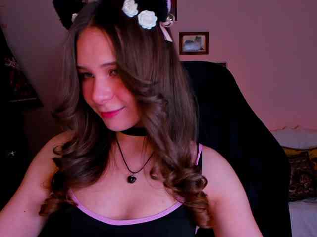 Model: LanaSensitive