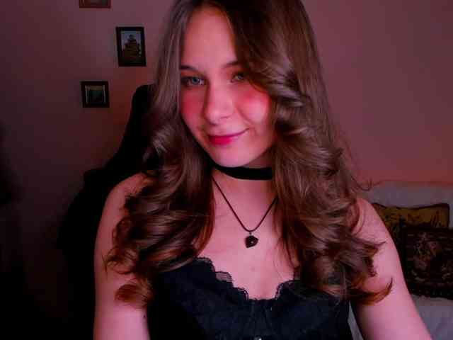 LanaSensitive webcam