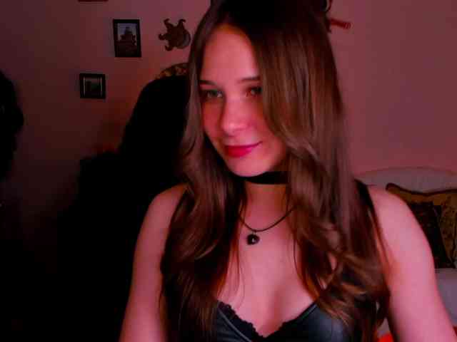 LanaSensitive webcam