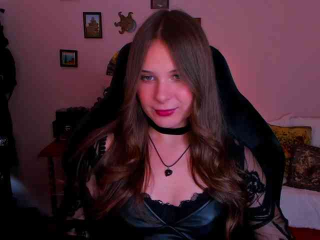 Model: LanaSensitive