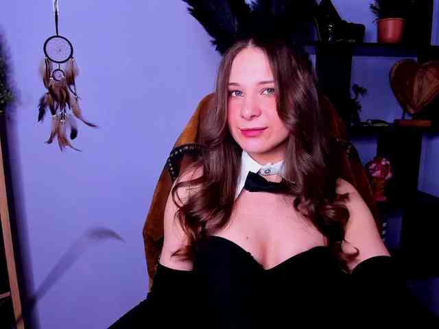 LanaSensitive webcam