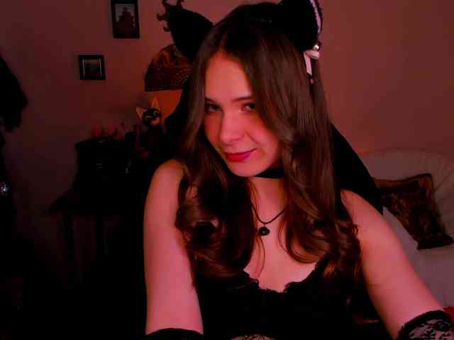 Model: LanaSensitive