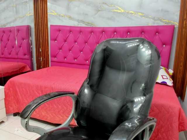 Paris-rivas live cam on BongaCams