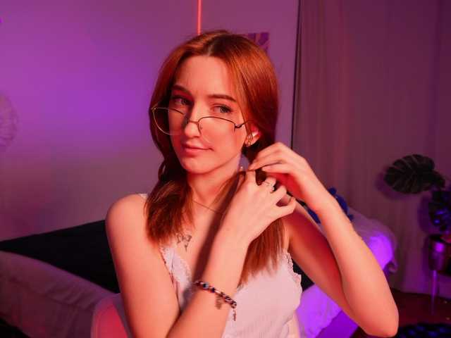 MilaFlame live cam on BongaCams