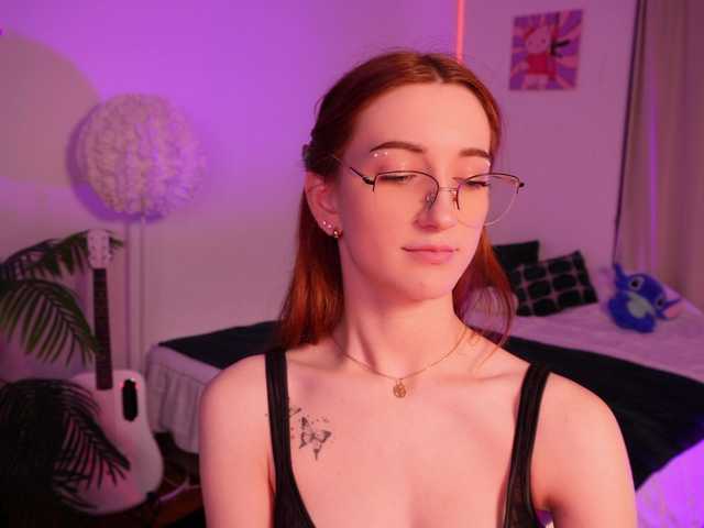 MilaFlame live cam on BongaCams