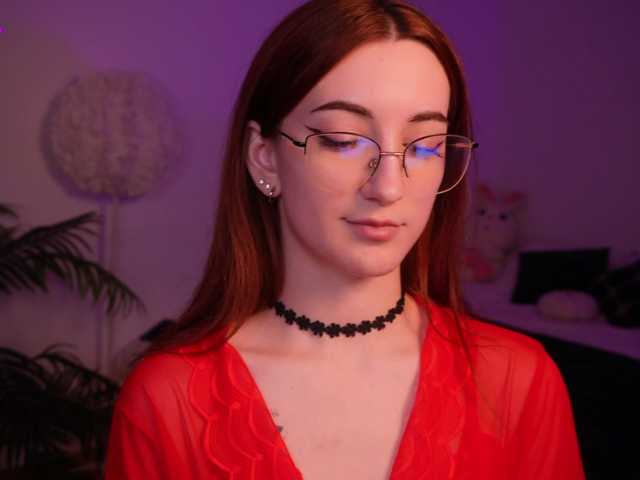 MilaFlame live cam on BongaCams