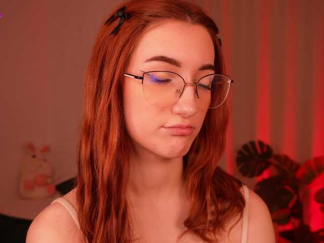 MilaFlame live cam on BongaCams