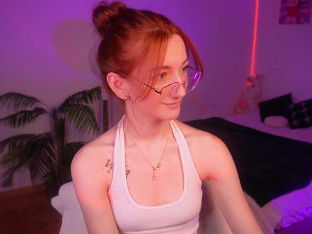 MilaFlame live cam on BongaCams