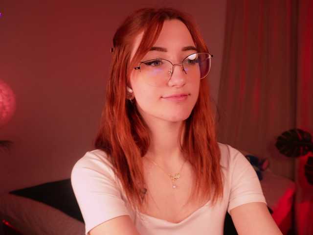 MilaFlame live cam on BongaCams