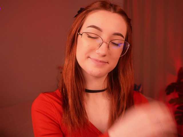 MilaFlame live cam on BongaCams